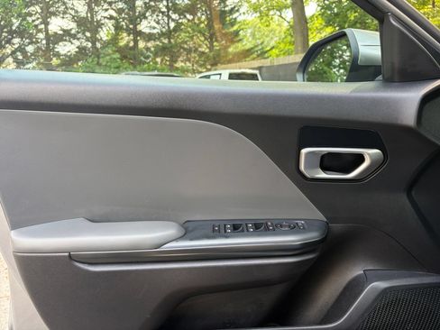 Used 2025 Kia K4 FWD image 18