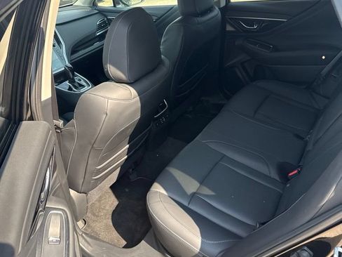 Used 2024 Subaru Outback Touring AWD/4WD image 9