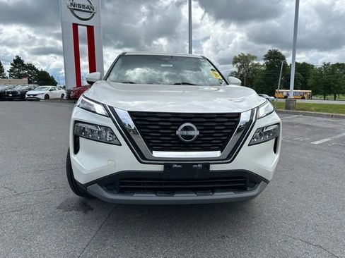 Used 2023 Nissan Rogue SV AWD/4WD image 10