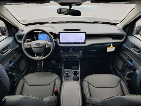 New 2026 Ford Maverick Lobo AWD/4WD image 28