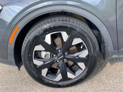 Used 2023 Kia Sportage X-Line w/ X-Line Premium Package AWD/4WD image 32
