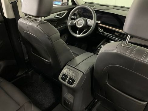 Used 2024 Buick Envision Avenir image 35