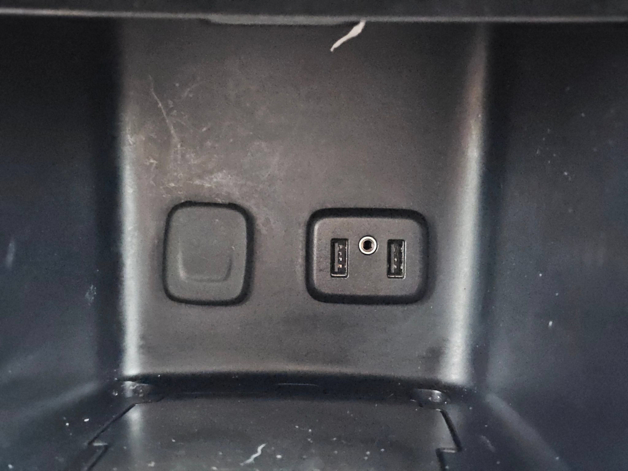 Used 2019 GMC Acadia SLT AWD/4WD image 21