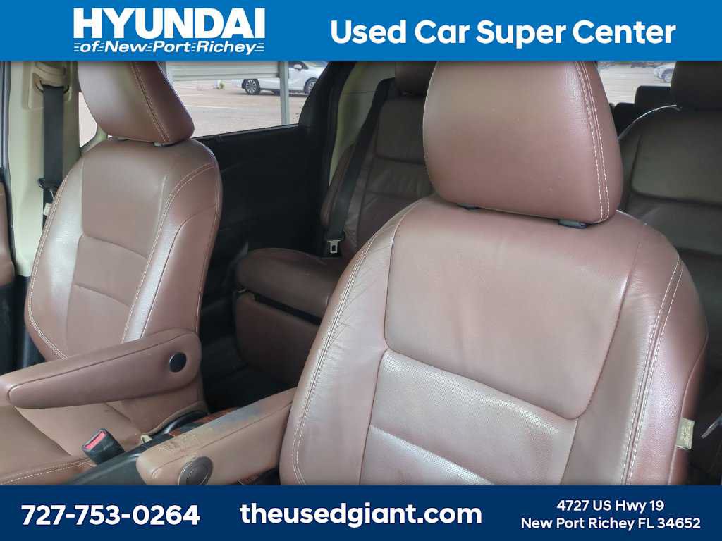 Used 2015 Toyota Sienna Limited Premium w/ Advanced Technology Package FWD image 7