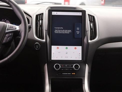 Certified 2024 Ford Edge SEL image 22