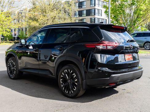 New 2026 Nissan Rogue SV AWD/4WD image 4