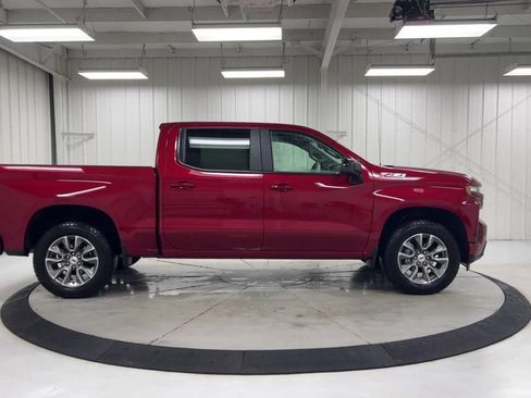 Used 2021 Chevrolet Silverado 1500 RST AWD/4WD image 9