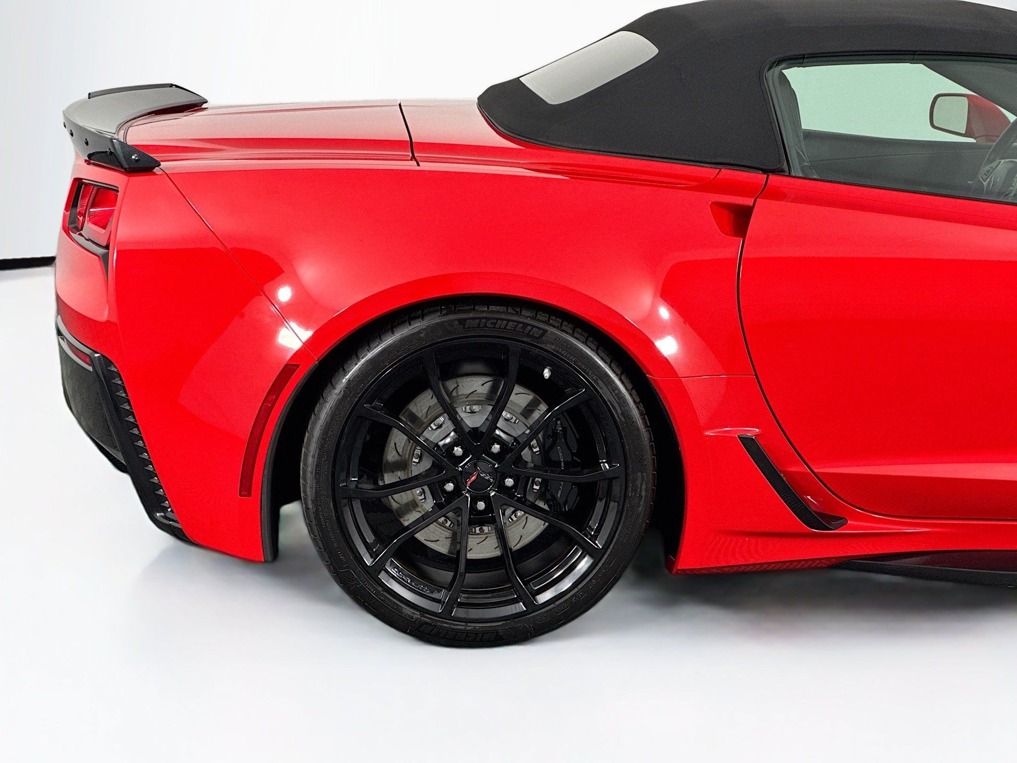 Used 2017 Chevrolet Corvette Grand Sport w/ Battery Protection Package RWD image 38