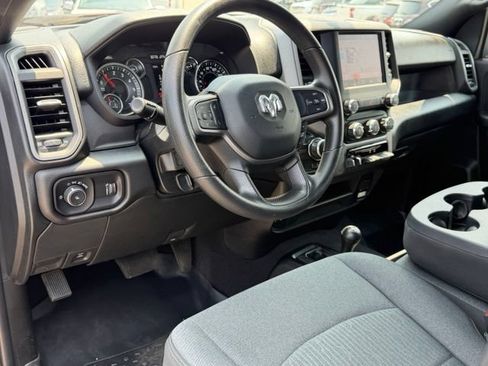 Used 2024 RAM 2500 Tradesman w/ Chrome Appearance Group AWD/4WD image 12