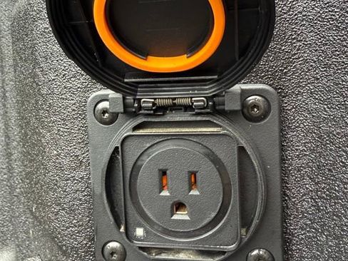 Used 2023 GMC Sierra 1500 Elevation w/ X31 Off-Road Package image 33