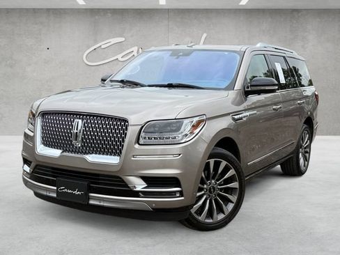 Used 2018 Lincoln Navigator Select w/ Technology Package RWD image 1