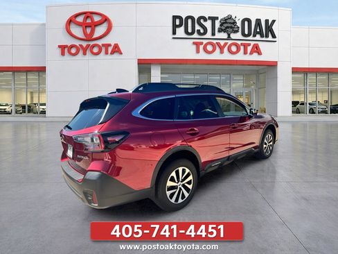 Used 2020 Subaru Outback Premium AWD/4WD image 8