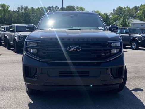 New 2026 Ford Expedition Max Platinum AWD/4WD image 8