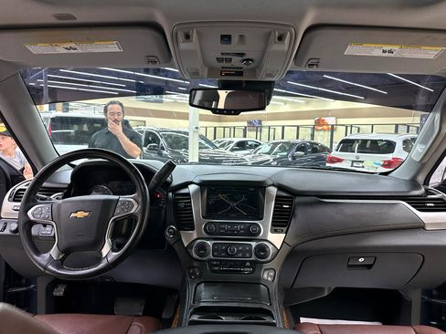 Used 2020 Chevrolet Tahoe Premier w/ Premier Plus Edition image 35