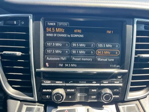 Used 2013 Porsche Panamera GTS image 15