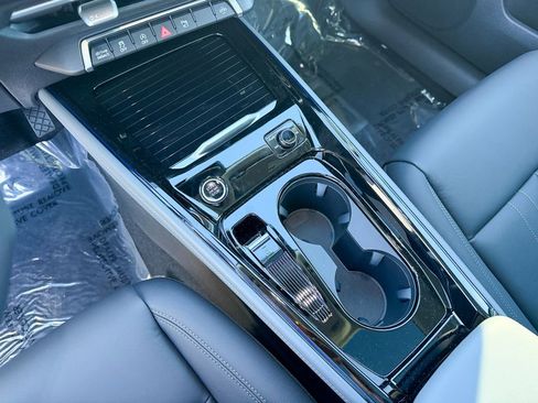 New 2026 Audi Q3 quattro 2.0T AWD/4WD image 22