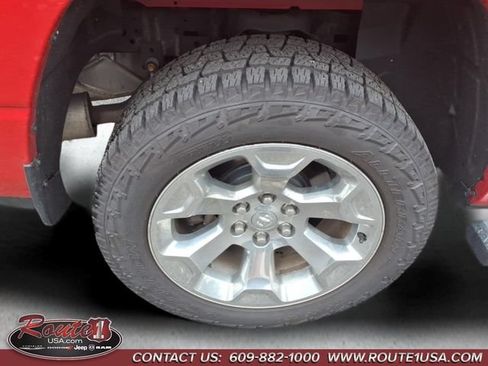Used 2019 RAM 1500 Big Horn AWD/4WD image 19