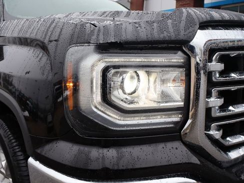 Used 2017 GMC Sierra 1500 SLT w/ SLT Premium Package image 5