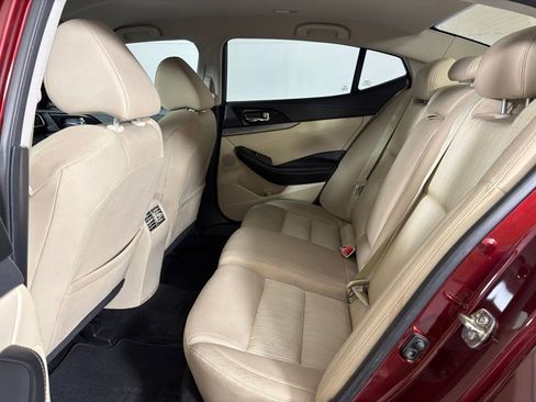 Used 2016 Nissan Maxima 3.5 S w/ Interior Lighting Package FWD image 35