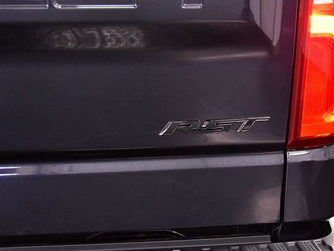Used 2024 Chevrolet Silverado 1500 RST AWD/4WD image 13