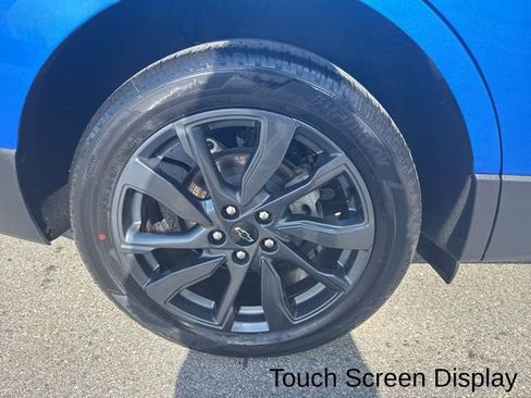 Used 2024 Chevrolet Equinox RS w/ LPO, Floor Liner Package image 11