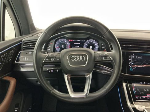 Used 2020 Audi Q7 3.0T Prestige w/ Prestige Package image 16