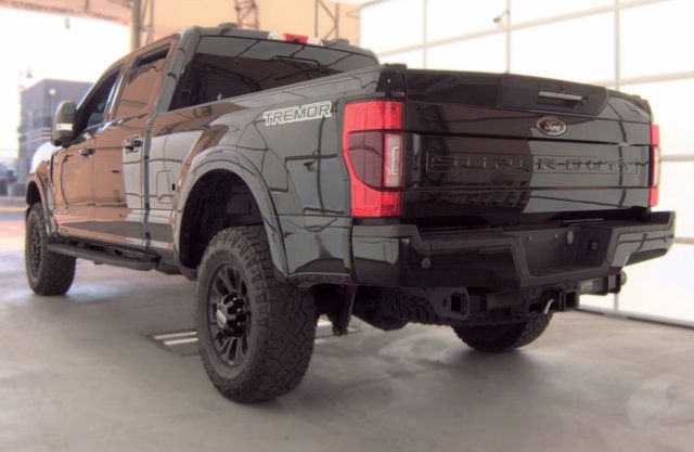 Used 2022 Ford F250 Lariat w/ Tremor Off-Road Package AWD/4WD image 4
