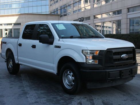 Used 2017 Ford F150 XL w/ XL Power Equipment Group AWD/4WD image 1