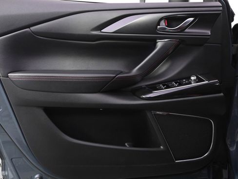 Used 2022 MAZDA CX-9 Carbon Edition image 23