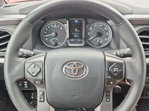 Used 2023 Toyota Tacoma TRD Sport w/ Technology Package AWD/4WD image 16