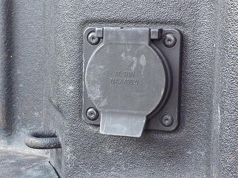 Certified 2024 Chevrolet Silverado 2500 LTZ w/ LTZ Premium Package image 26