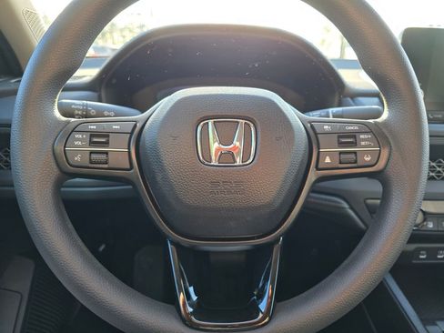 Certified 2025 Honda Accord SE image 15