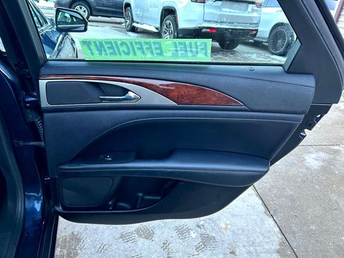 Used 2017 Lincoln MKZ Reserve w/ Climate Package image 16