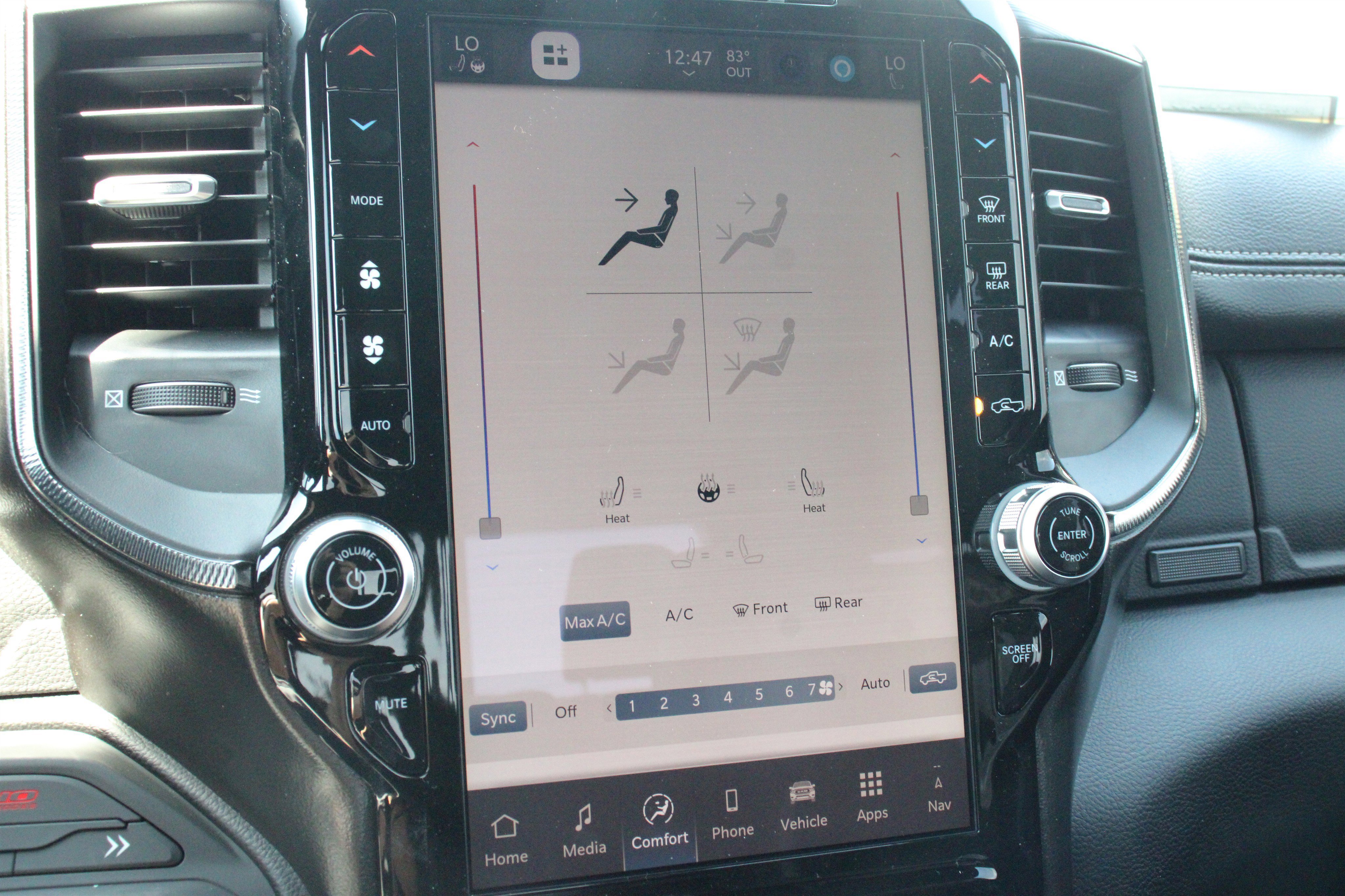 New 2026 RAM 1500 RHO AWD/4WD image 16