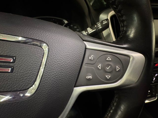 Used 2021 GMC Terrain SLE w/ Driver Convenience Package AWD/4WD image 18