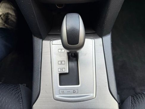 Used 2010 Subaru Outback 2.5i Premium image 15