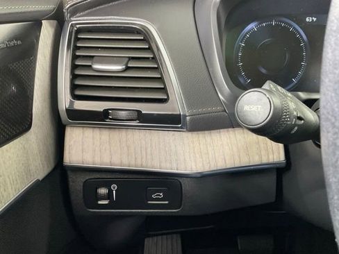 Used 2022 Volvo XC90 T6 Inscription image 25