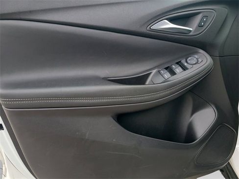 Used 2023 Buick Encore GX Preferred w/ Cold Weather Comfort Package image 18