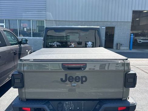 Used 2020 Jeep Gladiator Sport w/ Quick Order Package 24S AWD/4WD image 5