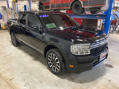 Used 2023 Ford Maverick Lariat w/ Equipment Group 500A Standard image 3