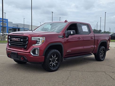 Used 2022 GMC Sierra 1500 AT4 w/ AT4 Premium Package AWD/4WD image 1