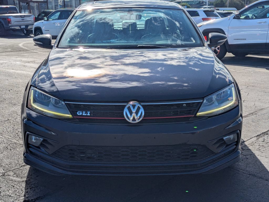 Used 2018 Volkswagen Jetta GLI FWD image 10
