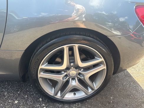 Used 2016 Mercedes-Benz SLK 300 image 29