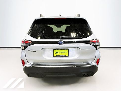 Used 2026 Subaru Forester Premium AWD/4WD image 6