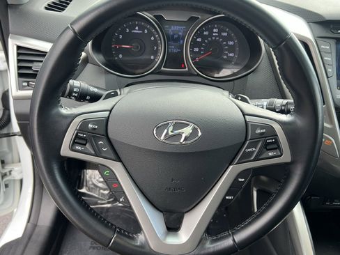 Used 2015 Hyundai Veloster w/ Option Group 03 image 20