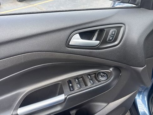Used 2018 Ford Escape SEL FWD image 26