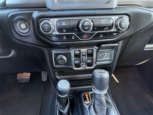 Used 2021 Jeep Wrangler Unlimited Sport image 13