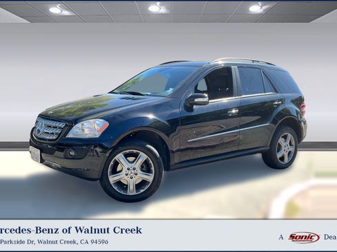 Used 2007 Mercedes-Benz ML 500 4MATIC image 1