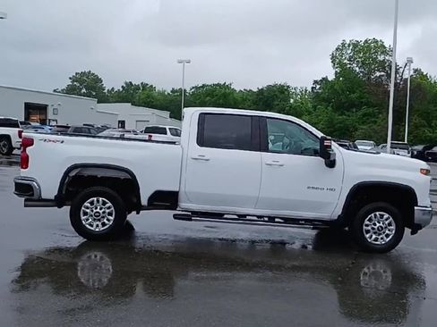 Certified 2025 Chevrolet Silverado 2500 LT w/ Convenience Package AWD/4WD image 9