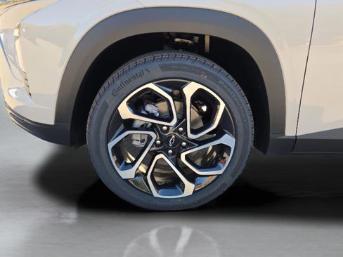 New 2026 Chevrolet Trax RS w/ Driver Confidence Package image 31